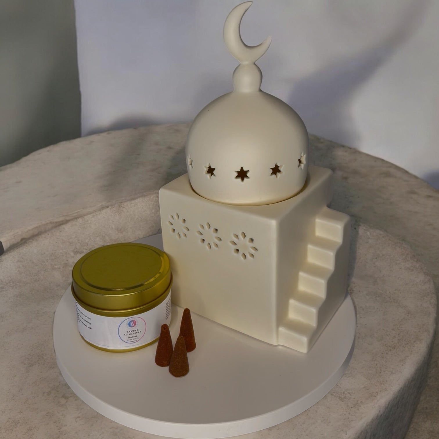 Rawdah Al- Madinah Incense cones & Mosque Warmer Set